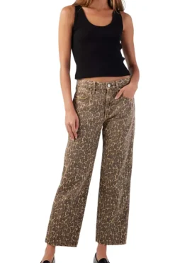 Amo Denim Billie Jeans in^ Denim