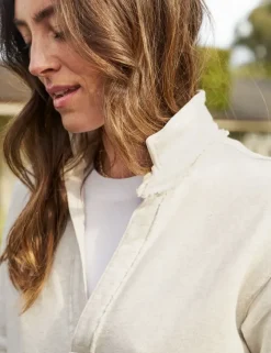 Frank & Eileen Patrick Popover Henley in^ Tops