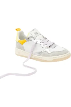 Oncept Phoenix Sneakers in^ Shoes