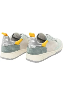 Oncept Phoenix Sneakers in^ Shoes