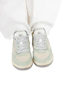Oncept Phoenix Sneakers in^ Shoes
