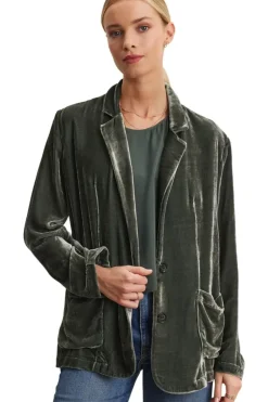 VELVET Kyla Silk Relaxed Blazer in^ Blazers & Outerwear
