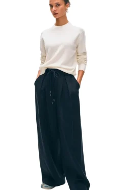 WHITE & WARREN Cashmere Crewneck Sweater^ Sweaters